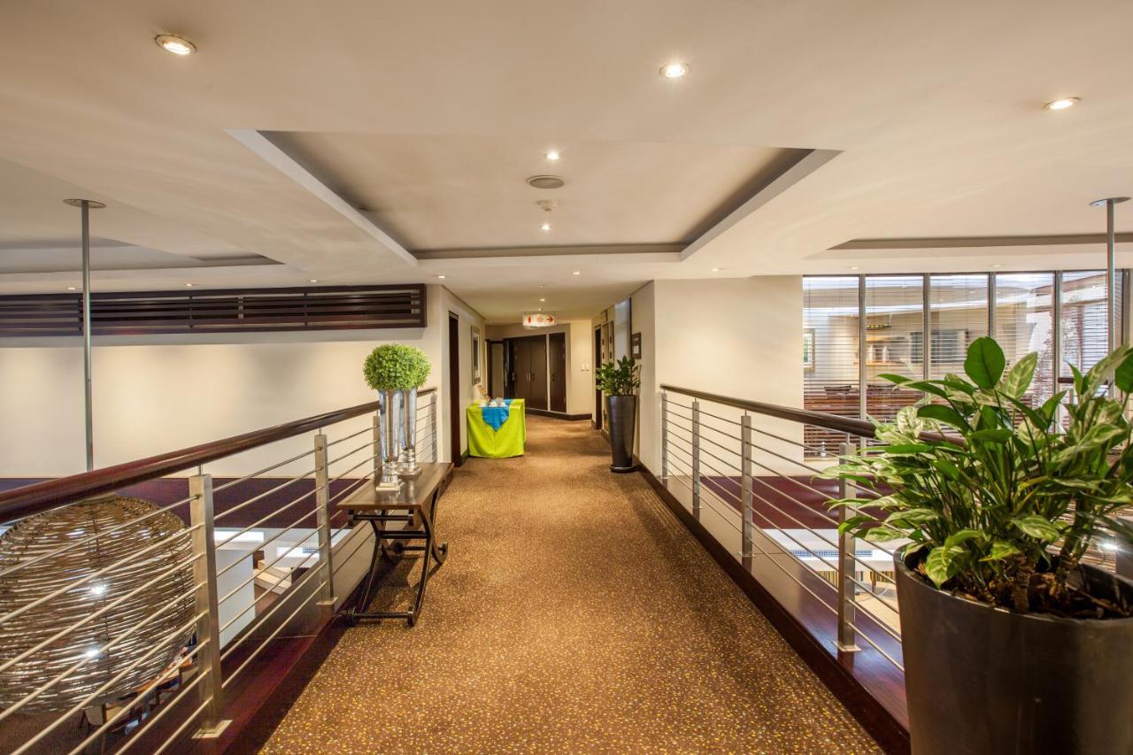 City Lodge Hotel Lynnwood Преторія Екстер'єр фото