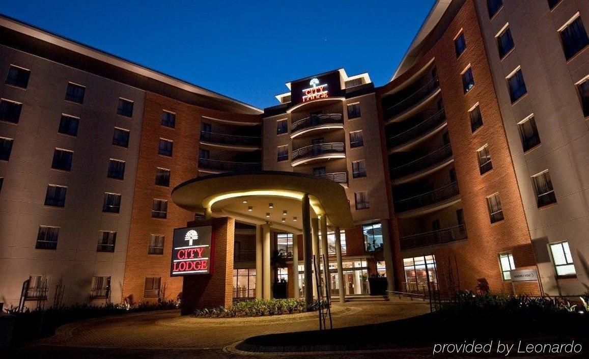City Lodge Hotel Lynnwood Преторія Екстер'єр фото